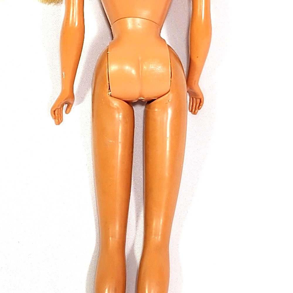Vintage Mattel Barbie Blonde Sunset 60's Bending Legs Twist & Turn Korea‎ 1966 - Picture 8 of 14